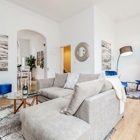 Bright & Spacious 4Beds Home - Kensington High Street-Olympia London Exterior photo
