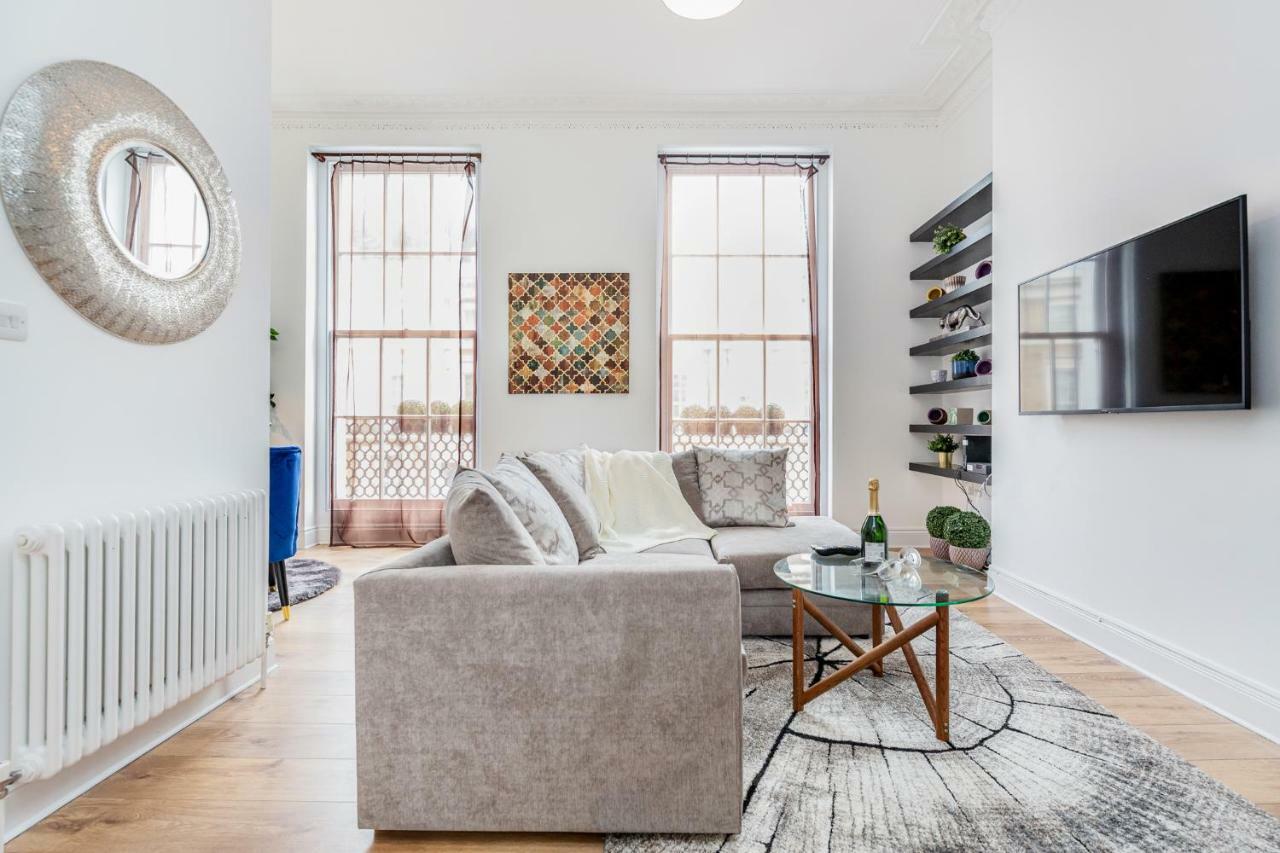 Bright & Spacious 4Beds Home - Kensington High Street-Olympia London Exterior photo