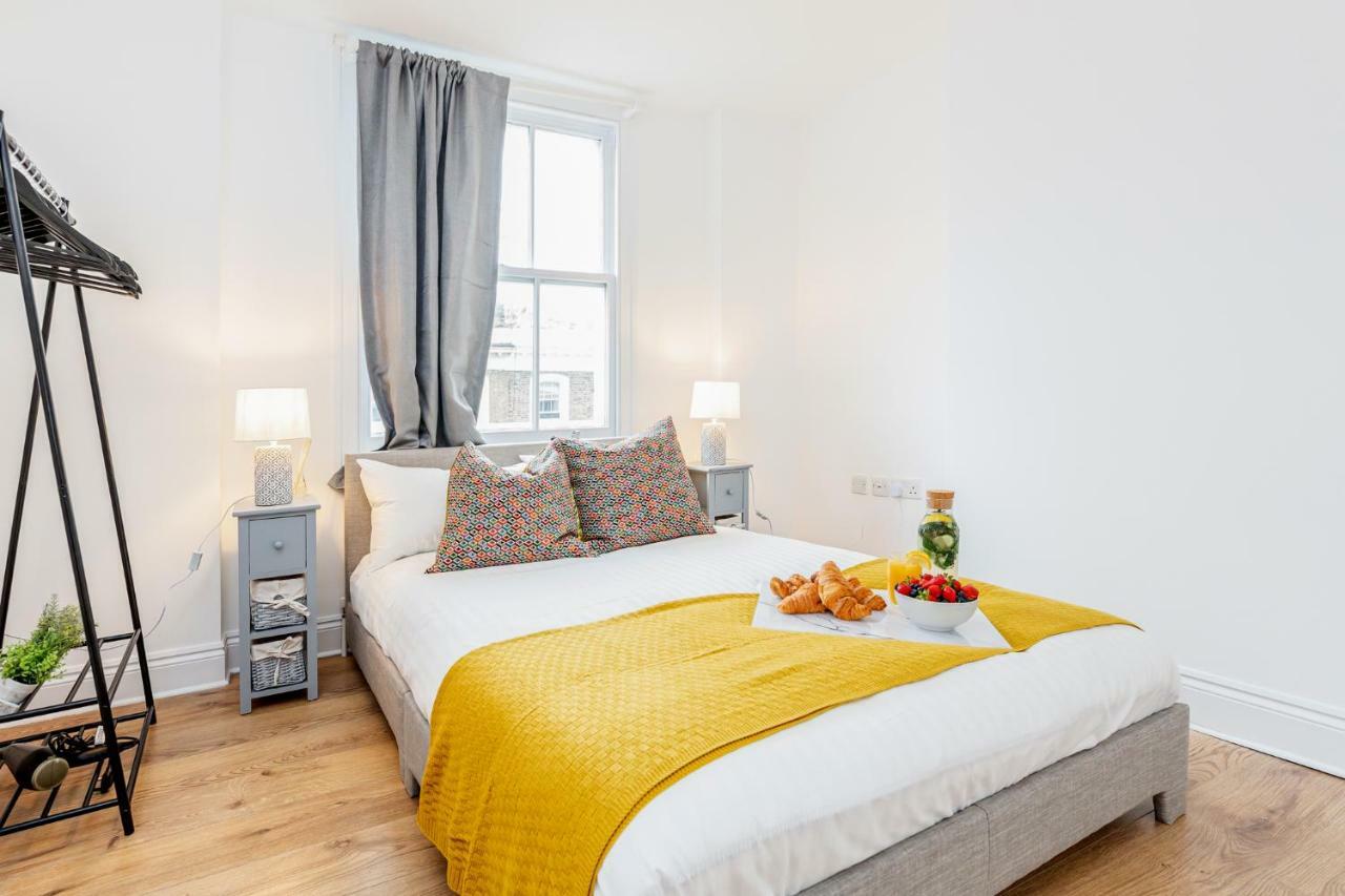 Bright & Spacious 4Beds Home - Kensington High Street-Olympia London Exterior photo