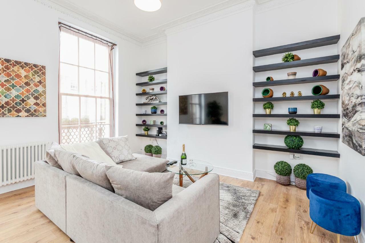Bright & Spacious 4Beds Home - Kensington High Street-Olympia London Exterior photo
